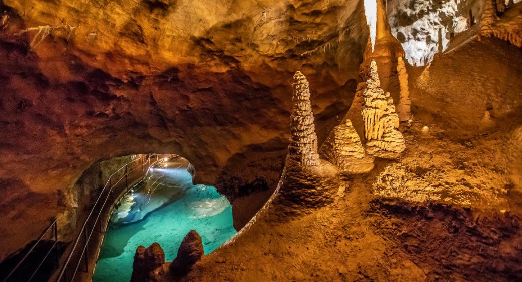 Jenolan Caves, New South Wales, Australia